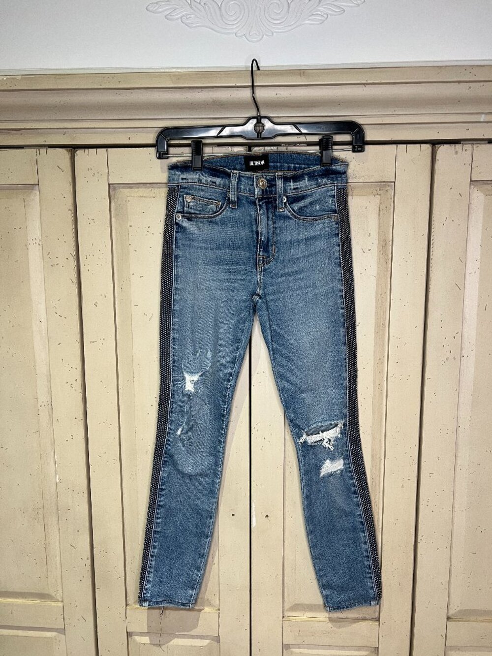 HUDSON Nico Midrise Super Skinny Studded Side Panel Distressed Jeans Size 23